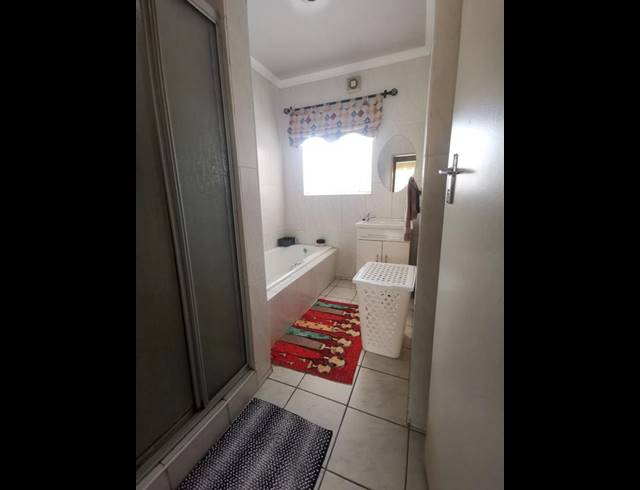 4 BEDROOM HOUSE FOR SALE IN VANDERBIJLPARK SE 3